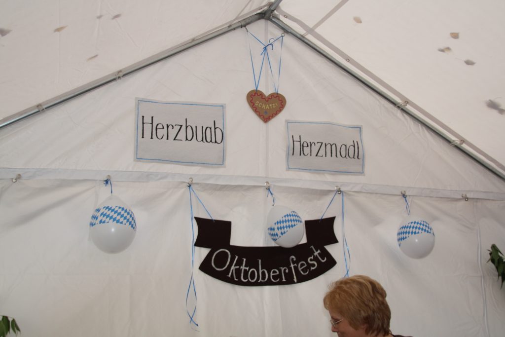 Oktoberfest-Zelt